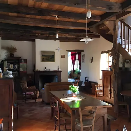 Alojamento de Acomodação e Pequeno-almoço La Grange De La Bonaurie 3*